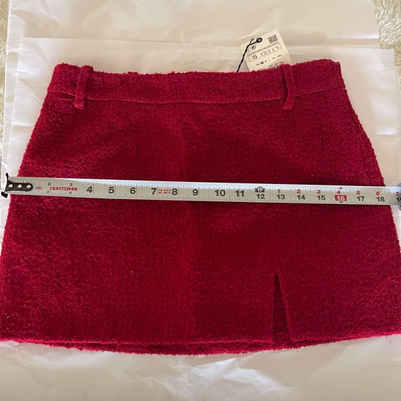 Zara Textured Mini Skirt - Picture 14 of 16